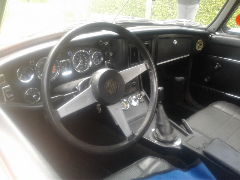 mgb-small-_05.jpg