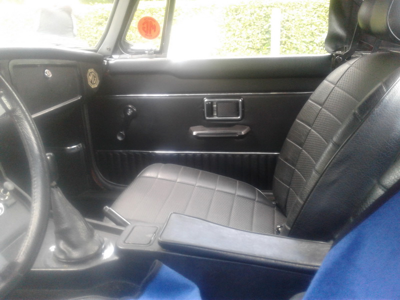 mgb-small-_06.jpg