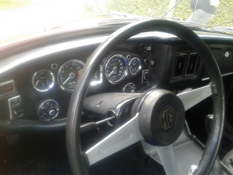 mgb-small-_07.jpg