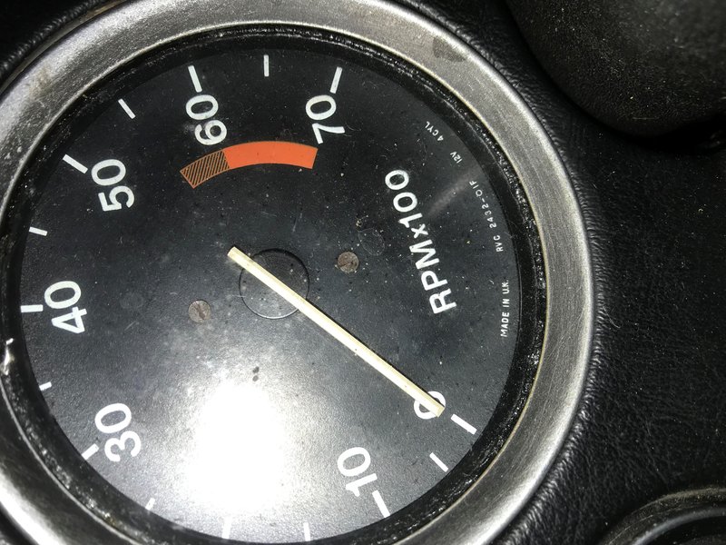 tacho.jpg