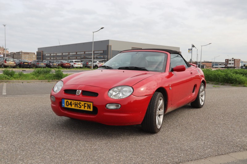 MGF-01-rood.jpg