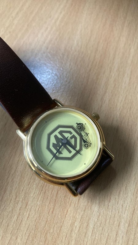 1. horloge.JPG