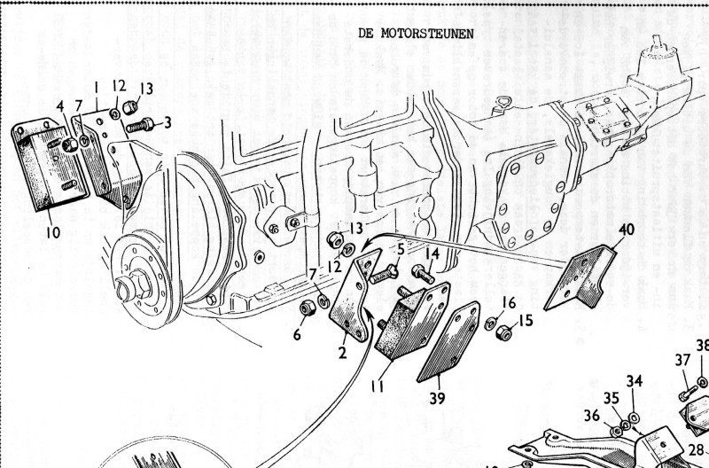 Motorsteunen MGB-voor.jpg
