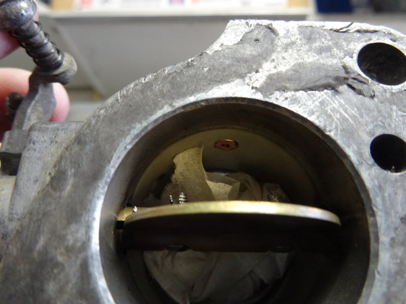 Binnenkant carburateur