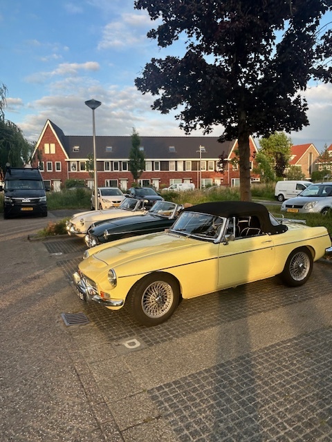 20250606_mg_cars_coffee19